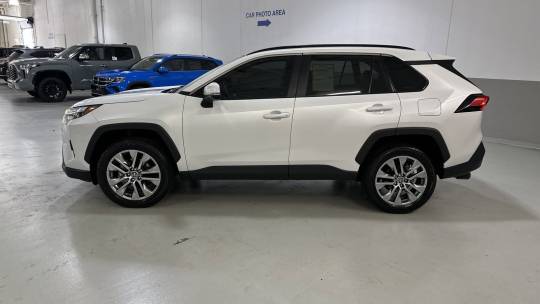 2024 Toyota RAV4