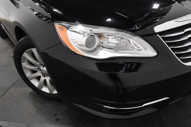 used 2014 chrysler 200 limited sedan portland, or 97201 for sale in portland, oregon
