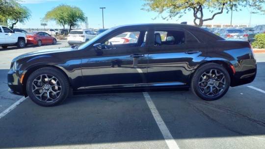 2019 Chrysler 300