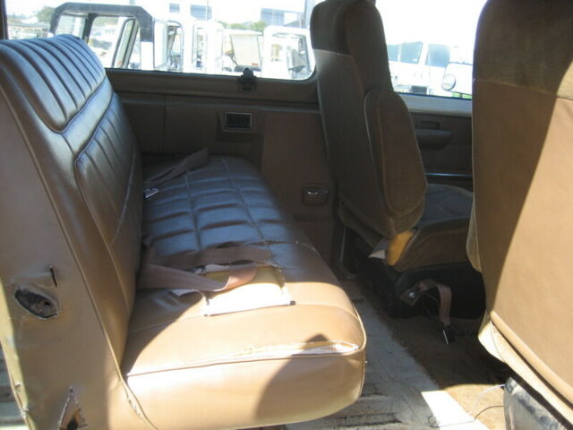 1990 ford e-250 clubwagon passenger van