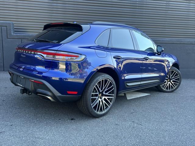 2024 porsche macan base