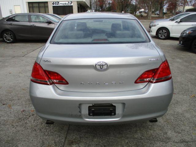 2006 toyota avalon limited