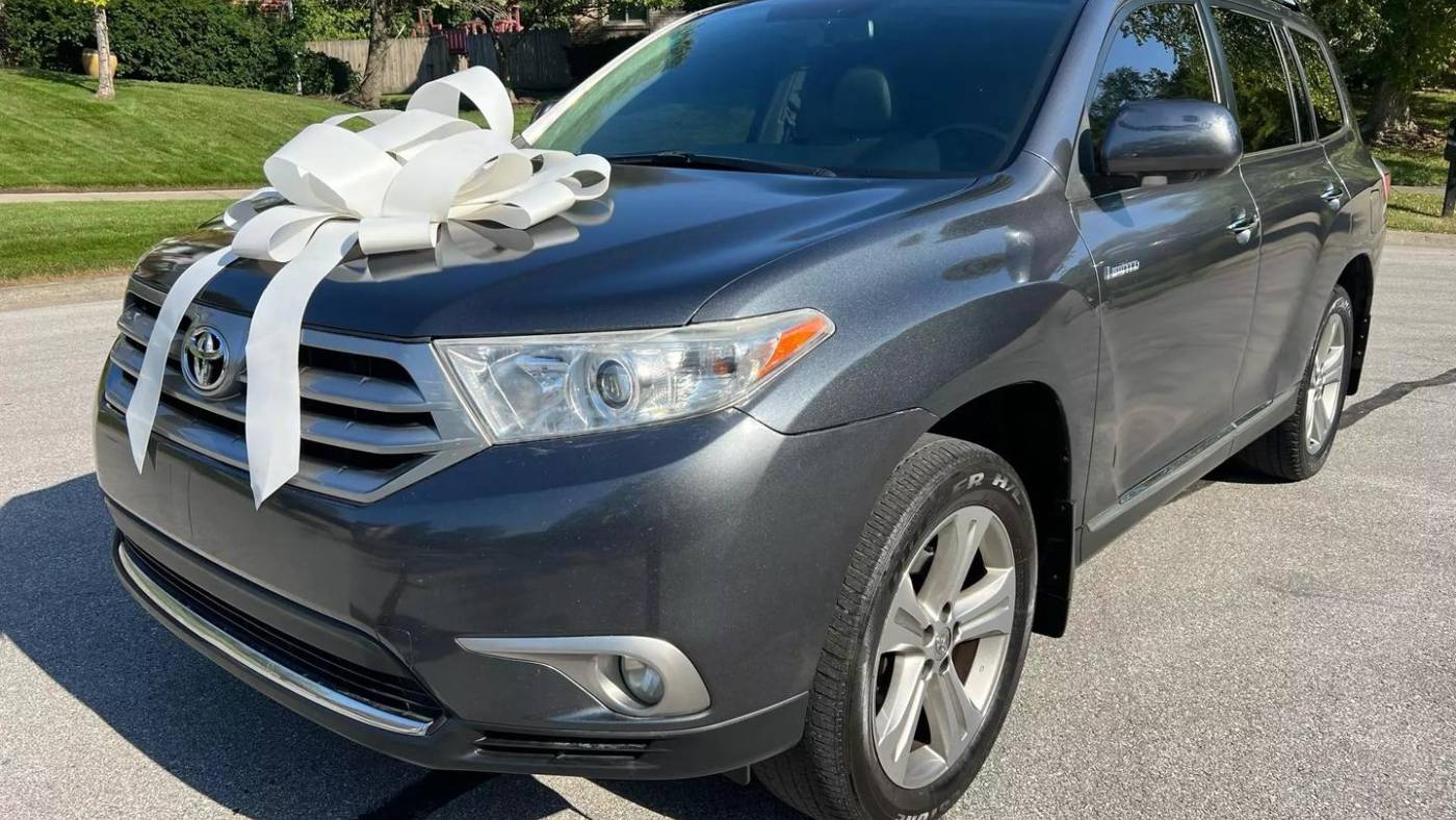 2013 toyota highlander limited