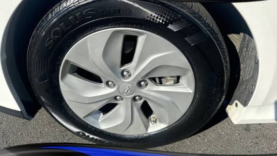 2014 hyundai sonata hybrid base