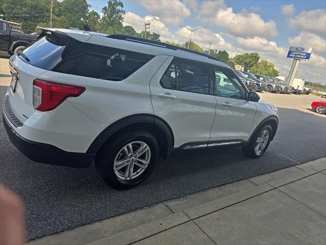 2022 ford explorer xlt
