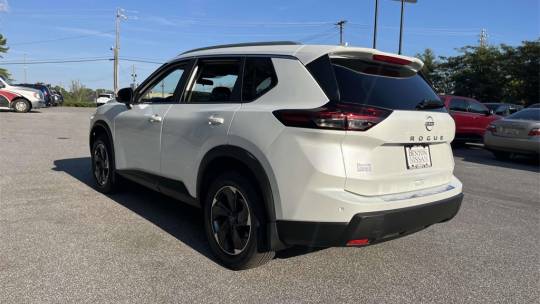 new 2025 nissan rogue sv fwd