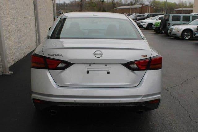 2023 nissan altima 2.5 sr in wood river, illinois