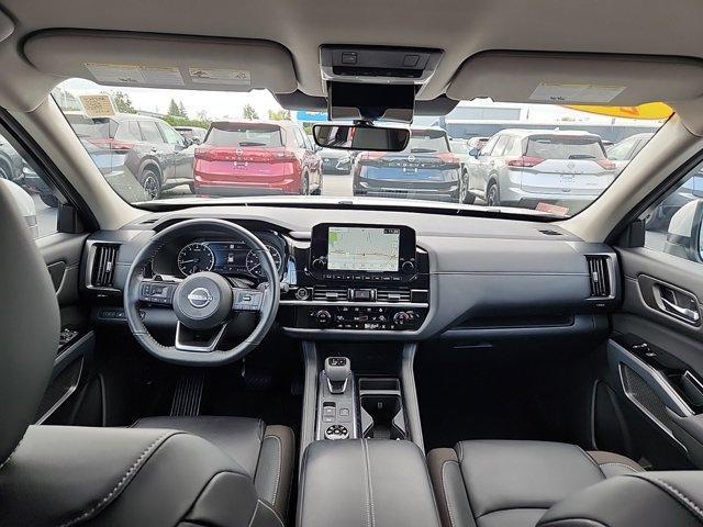2024 nissan pathfinder sl