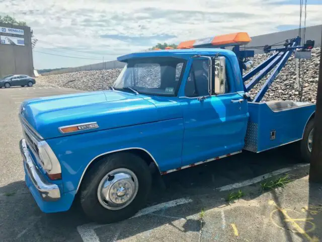 1970 ford f-350 tow truck