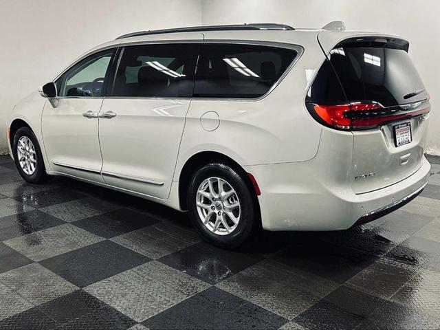 2021 chrysler pacifica touring-l
