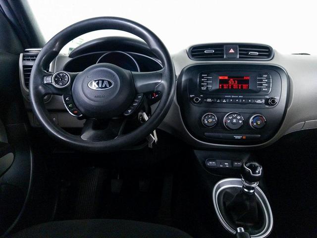 2015 kia soul base