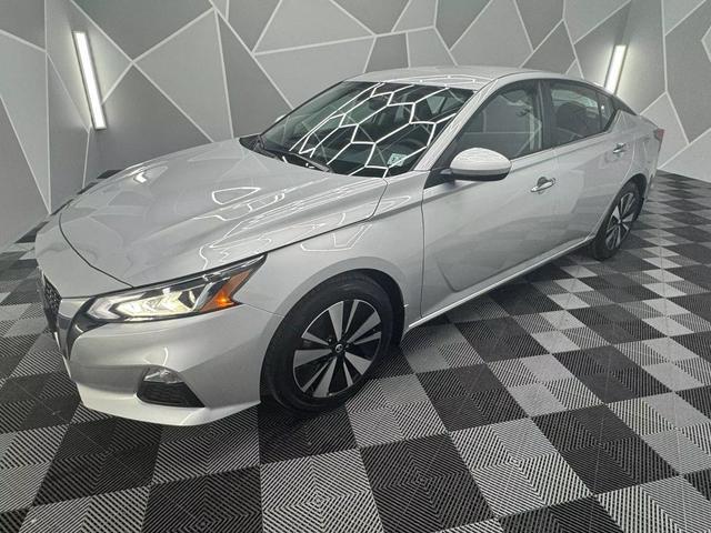 2022 nissan altima 2.5 sv sedan 4d