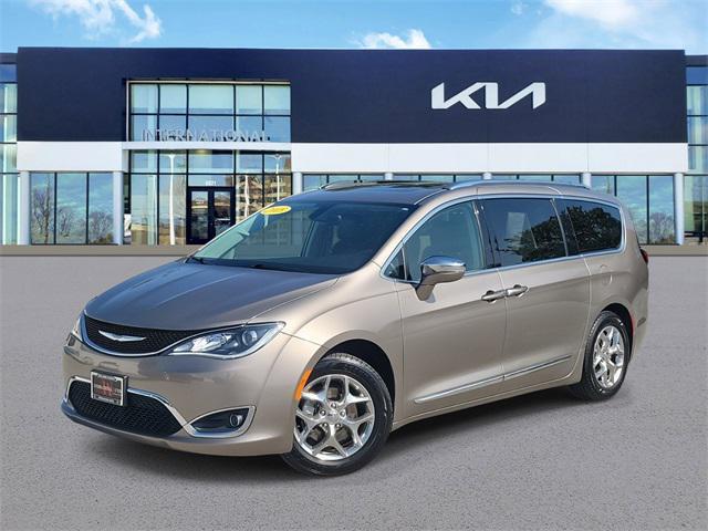 2018 chrysler pacifica limited