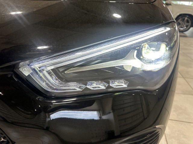 2025 mercedes-benz cla 250 base