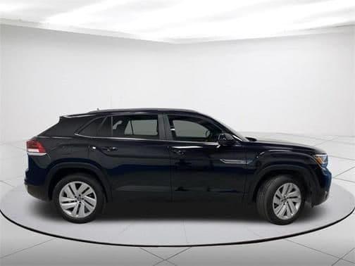 2022 volkswagen atlas cross sport 3.6l v6 se w/technology in fond du lac, wisconsin