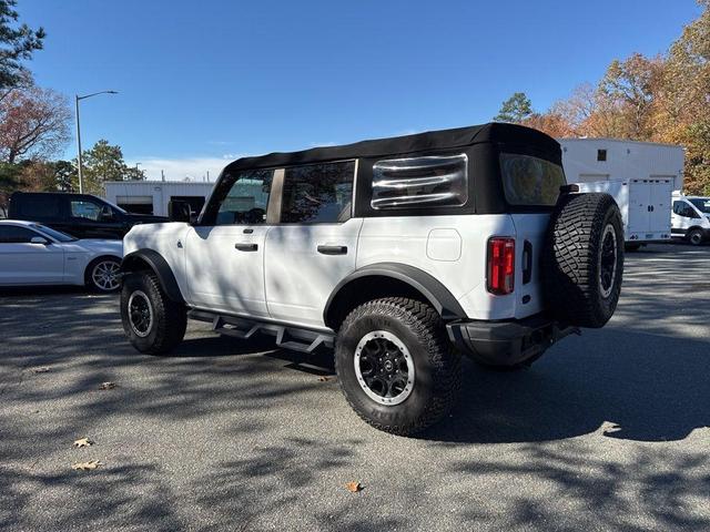 2021 ford bronco black diamond