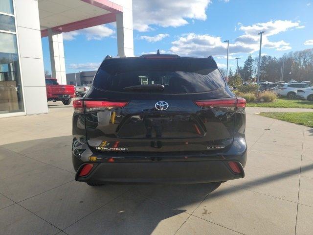 2020 toyota highlander xle
