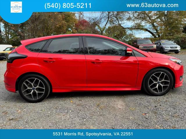 2016 ford focus se