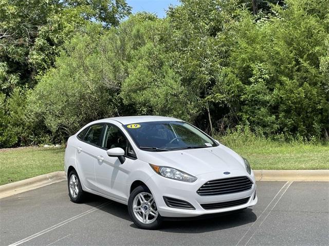 2019 ford fiesta se