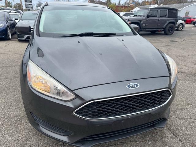 2018 ford focus se