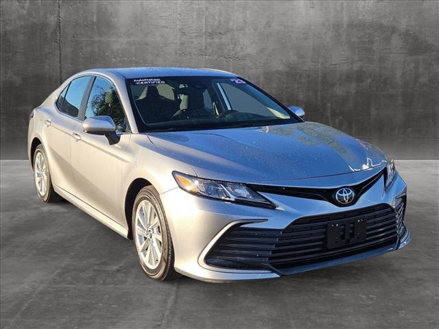 2023 toyota camry le