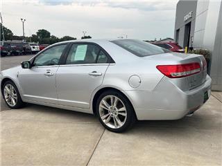 2011 Lincoln MKZ base