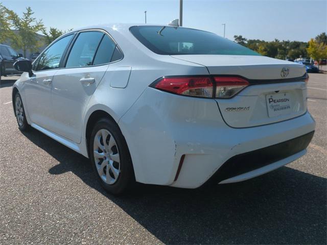2022 toyota corolla le