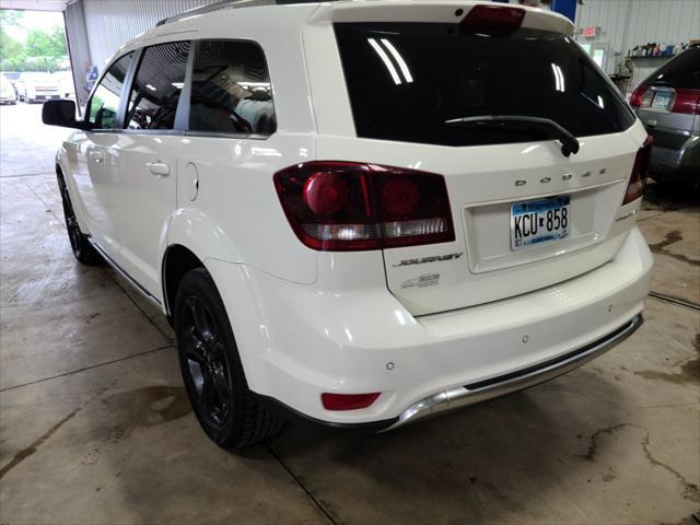2020 dodge journey crossroad