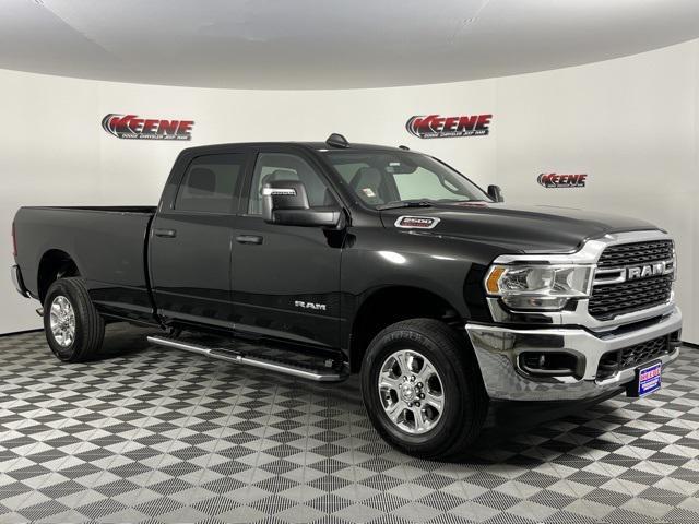 2023 ram 2500 big horn crew cab 4x4 8' box