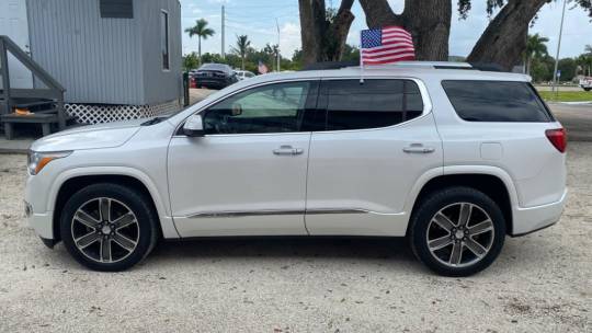 2017 GMC Acadia
