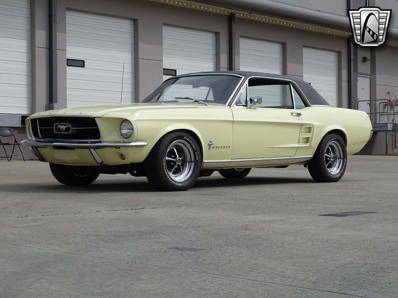 1967 ford mustang