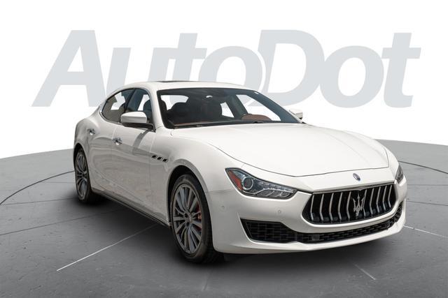 2019 maserati ghibli sedan 4d
