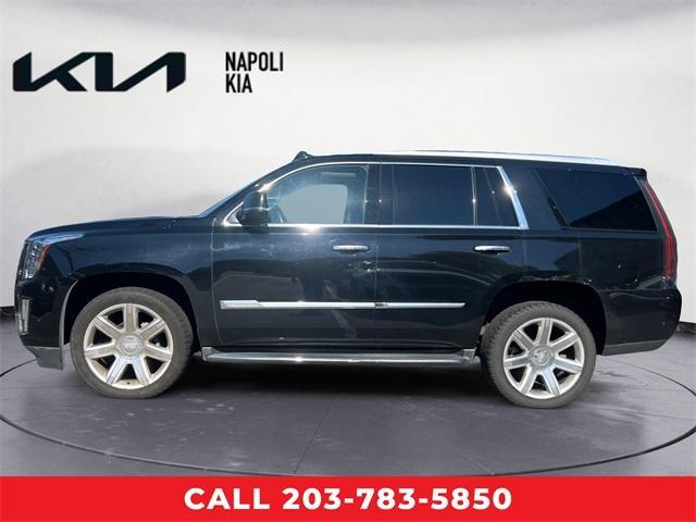 2017 cadillac escalade luxury