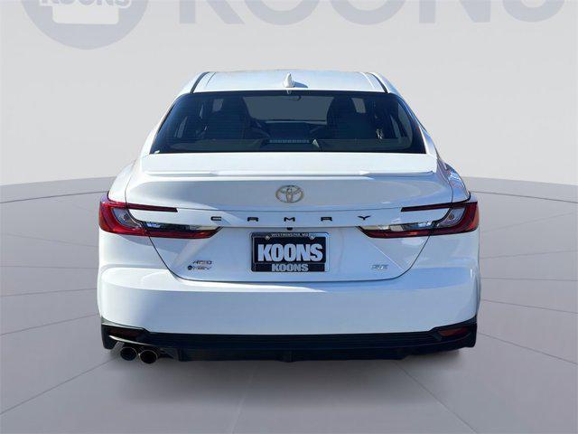 2025 toyota camry se