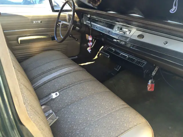 1968 chrysler newport base sedan 4-door 6.3l