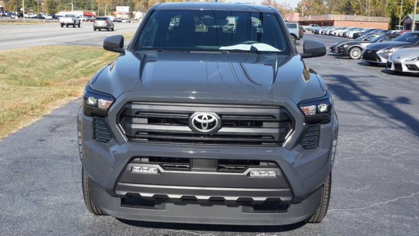 2024 toyota tacoma sr5