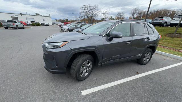 2024 toyota rav4 hybrid xle