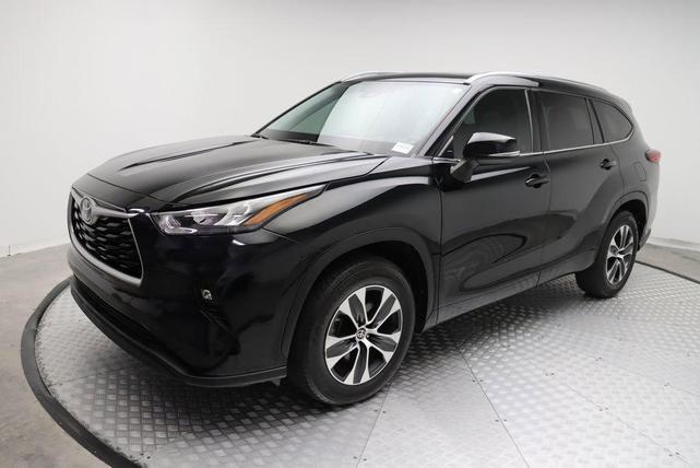 2020 toyota highlander xle