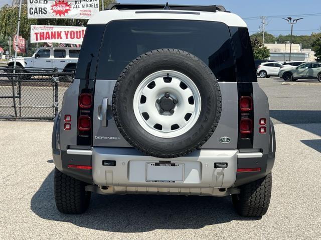 2023 land rover defender 90 s