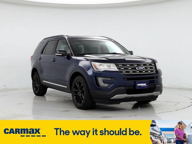 2016 ford explorer xlt