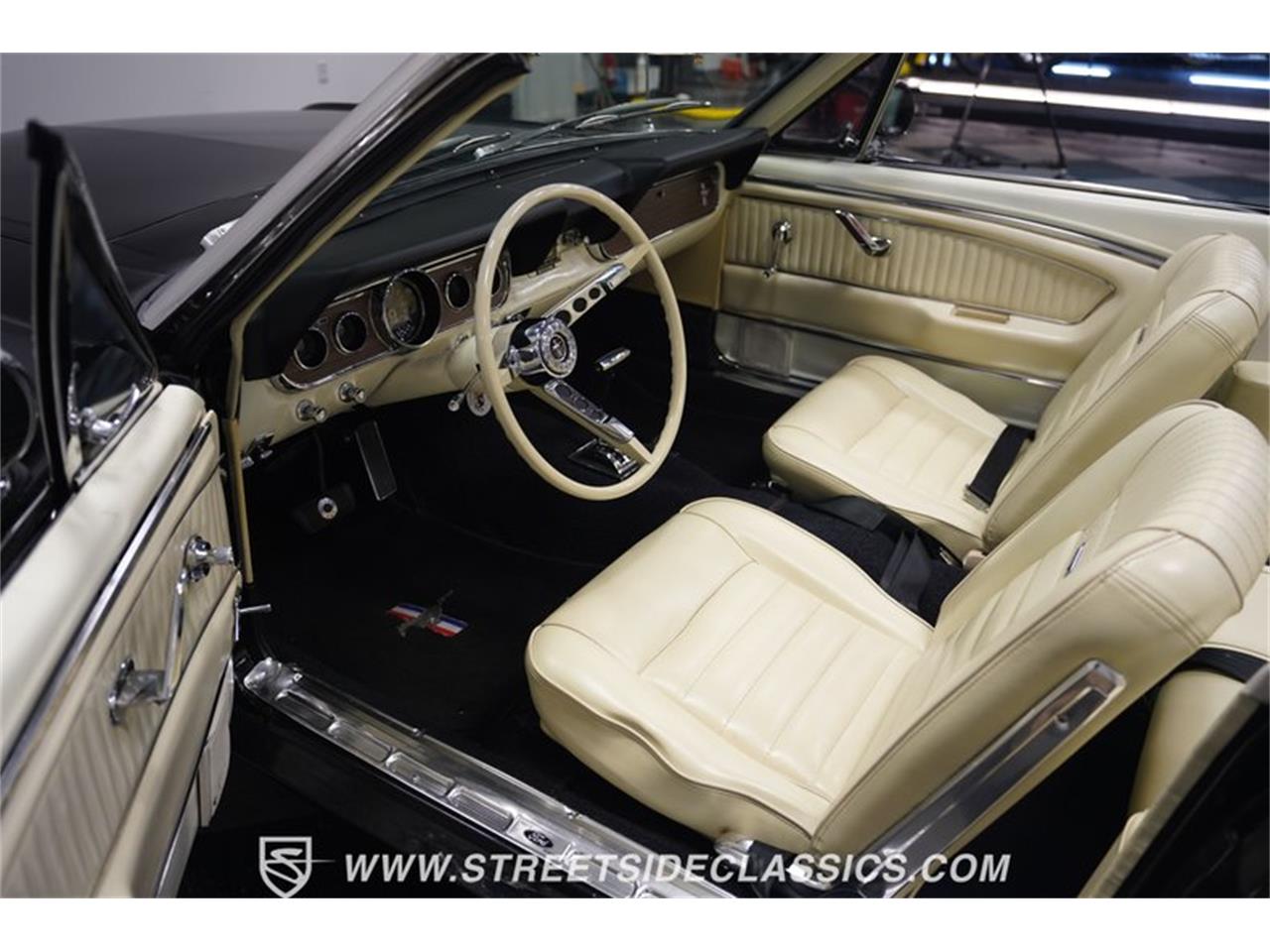 1965 ford mustang