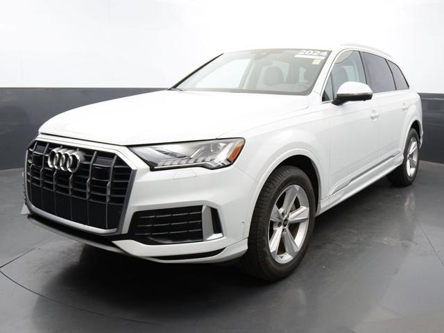 2024 audi q7 45 premium