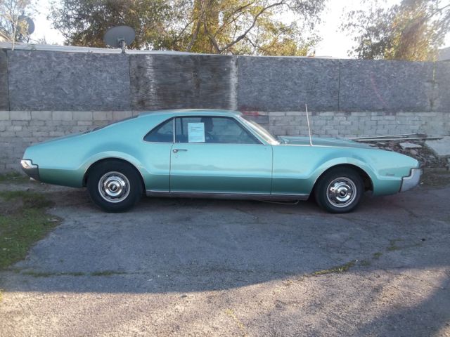 1966 oldsmobile toronado deluxe 7.0l