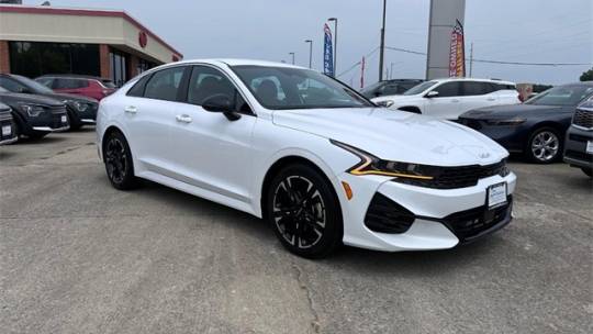 2023 kia k5 gt-line
