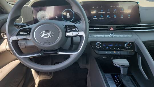 2024 Hyundai Elantra