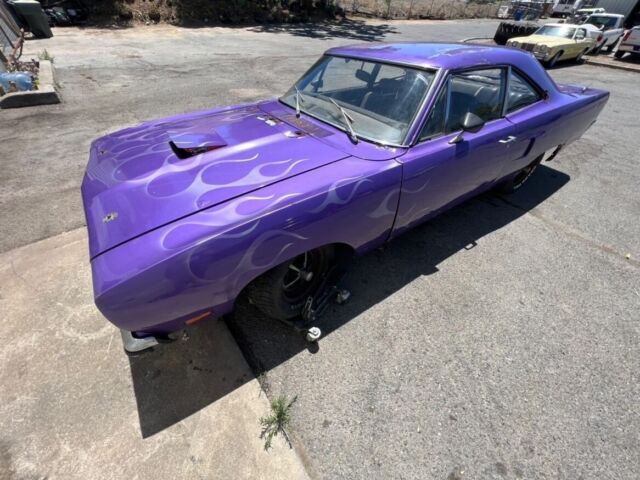 1970 plymouth road runner purple rwd manual post