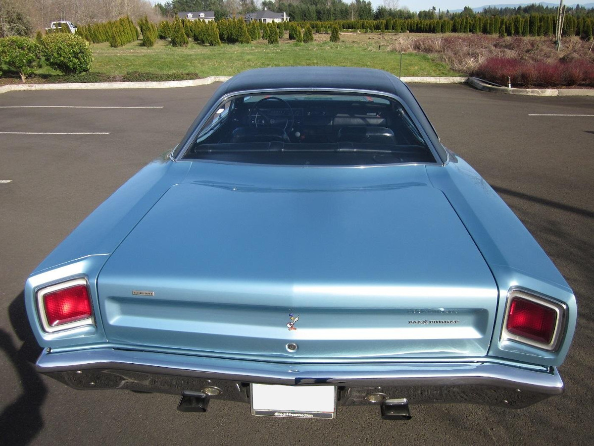 plymouth road runner