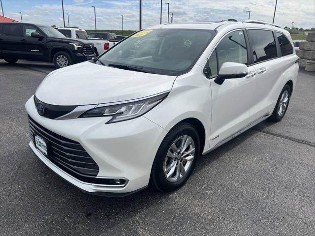 2021 toyota sienna limited 7-passenger