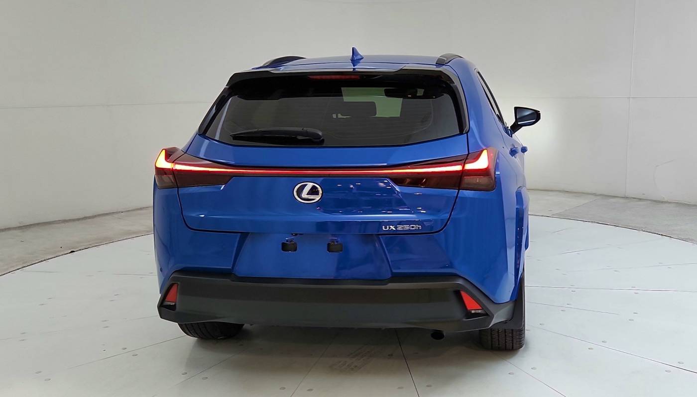 2021 lexus ux 250h base