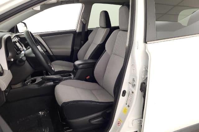 2017 toyota rav4 xle in leavenworth, kansas